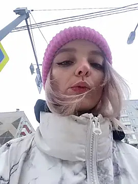 Snapshot of aka_Blonde chatting on February 2026 06:09:01 AM aka Blonde online show from February 2026 06:09:01 AM