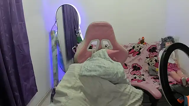 jenniferbodys online show from May 2026 01:33:01 AM