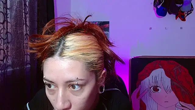 kittymiauu444 online show from April 2026 12:33:01 PM