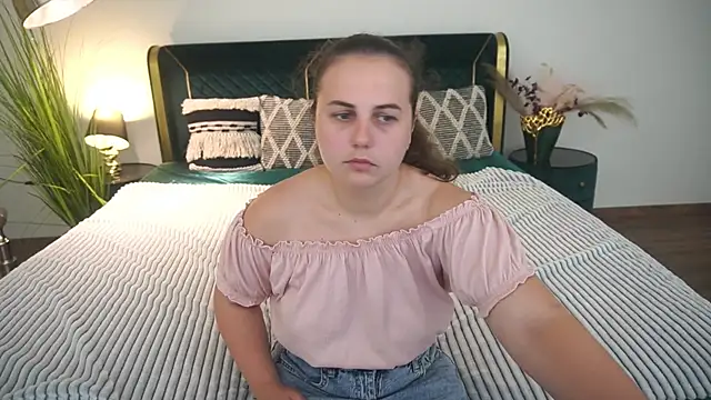 MikaFoxy online show from July 2026 05:45:02 AM