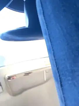 Alice Dan online show from March 2026 04:45:02 PM