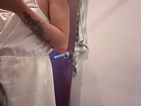 Snapshot of Yumicoco_ chatting on January 2026 10:35:02 PM Yumicoco online show from January 2026 10:35:02 PM