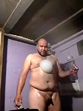 Guanatos13 online show from March 2026 03:56:01 AM