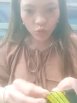 jjennyyy online show from February 2026 08:22:01 AM