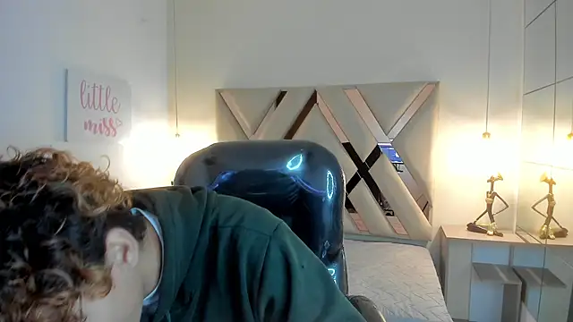 Anyelo Twink online show from March 2026 08:27:02 PM