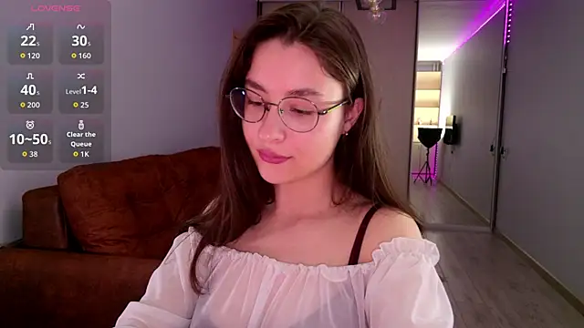 Snapshot of classy____ chatting on April 2026 05:59:01 PM classy online show from April 2026 05:59:01 PM