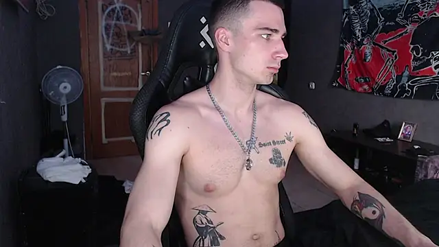 Snapshot of Jack_loveeee chatting on June 2026 08:24:02 AM Jack loveeee online show from June 2026 08:24:02 AM