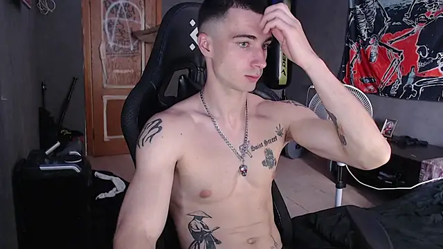 Snapshot of Jack_loveeee chatting on August 2026 08:27:01 AM Jack loveeee online show from August 2026 08:27:01 AM