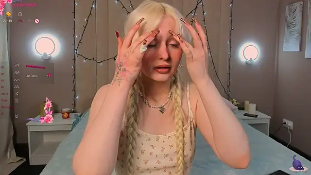 AdeleSilvy online show from April 2026 01:43:01 AM