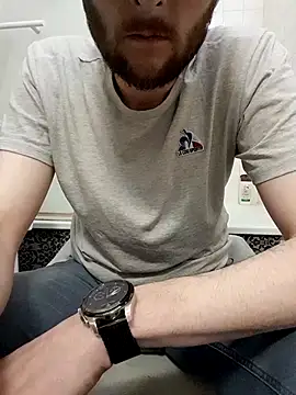 80julien online show from March 2026 07:40:01 PM