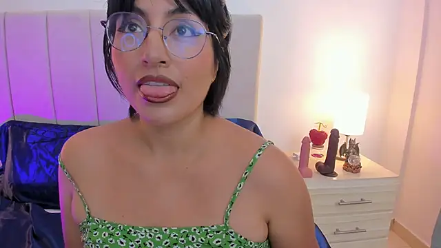 nathy bush online show from June 2026 08:03:01 PM