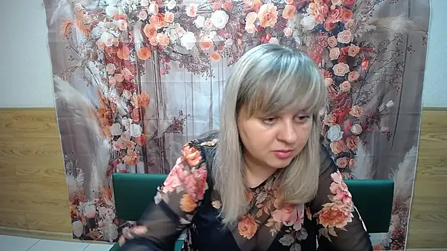 Snapshot of VeronicaSvitt chatting on February 2026 01:28:01 PM VeronicaSvitt online show from February 2026 01:28:01 PM