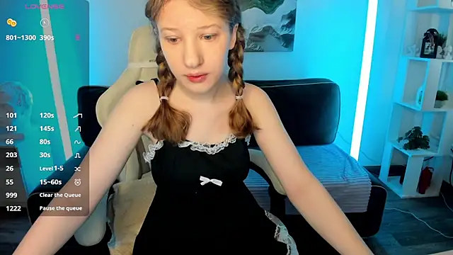 tracy aw online show from March 2026 05:22:02 AM