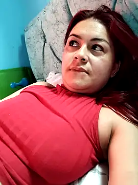 Snapshot of THALASSA_DIOSA chatting on May 2026 09:31:01 PM THALASSA DIOSA online show from May 2026 09:31:01 PM