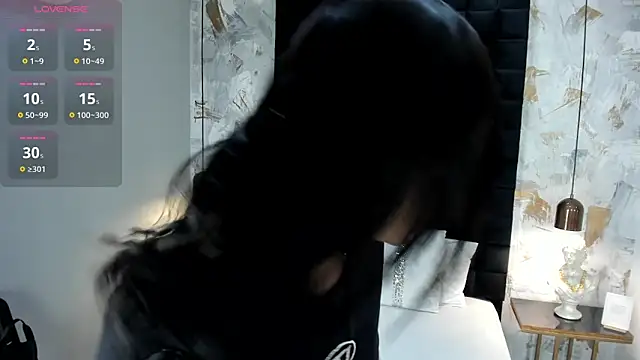 Snapshot of emily_clarkk_ chatting on February 2026 07:45:01 PM emily clarkk online show from February 2026 07:45:01 PM