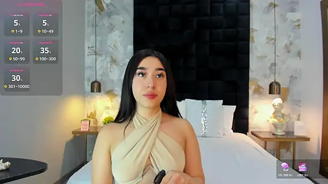 Snapshot of emily_clarkk_ chatting on February 2026 07:24:02 PM emily clarkk online show from February 2026 07:24:02 PM