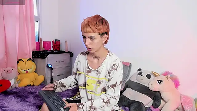 Maiky Cooper01 online show from March 2026 02:53:02 PM