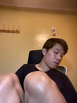 Snapshot of asian_guy67 chatting on February 2026 04:39:02 AM asian guy67 online show from February 2026 04:39:02 AM