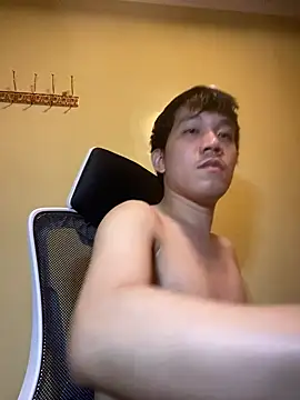 Snapshot of asian_guy67 chatting on February 2026 01:36:01 PM asian guy67 online show from February 2026 01:36:01 PM