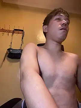 asian guy67 online show from April 2026 09:31:01 PM