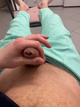 Buenoboss online show from February 2026 09:59:02 PM