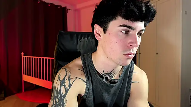 LiamFoster online show from January 2026 04:34:02 PM