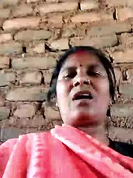 Hot di97 online show from March 2026 10:34:02 AM