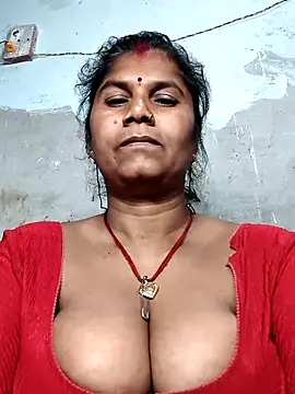 Hot di97 online show from March 2026 12:05:01 AM