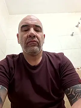 Snapshot of epela15 chatting on January 2026 09:42:01 PM epela15 online show from January 2026 09:42:01 PM