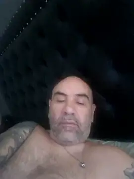 Snapshot of epela15 chatting on January 2026 01:33:01 AM epela15 online show from January 2026 01:33:01 AM