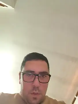 Vieirapauduro69 online show from March 2026 02:34:01 PM