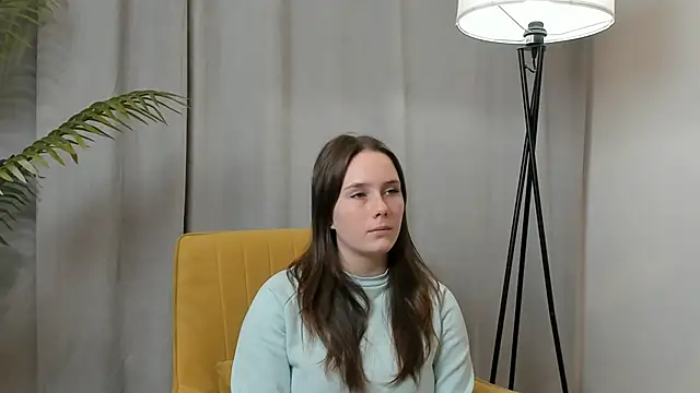 Snapshot of GenevieNyreen chatting on January 2026 10:10:02 AM GenevieNyreen online show from January 2026 10:10:02 AM