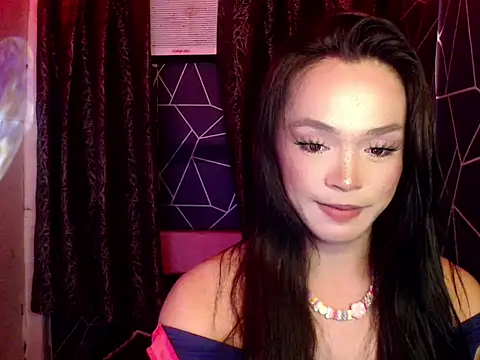 Snapshot of mariadeluxe chatting on May 2026 01:31:01 PM mariadeluxe online show from May 2026 01:31:01 PM
