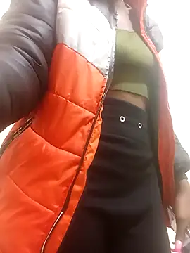 Snapshot of PatriciaVen chatting on February 2026 04:08:02 AM PatriciaVen online show from February 2026 04:08:02 AM