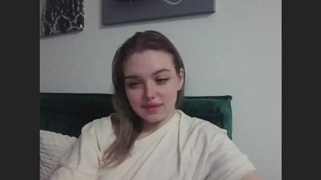 lina milka online show from May 2026 09:24:01 PM