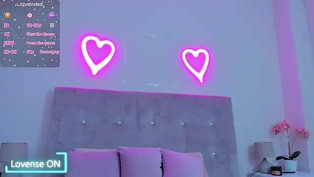 kaylakitty  online show from January 2026 07:03:01 AM