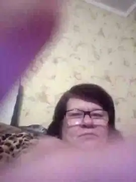 NysiOlsen online show from January 2026 07:11:01 PM