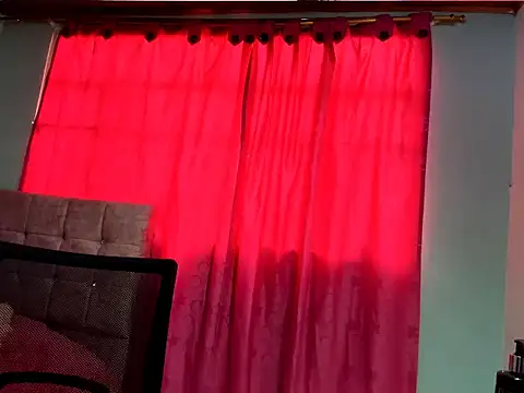 Snapshot of talia_mystic chatting on February 2026 12:56:02 PM talia mystic online show from February 2026 12:56:02 PM