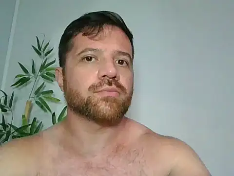 HugoBrazil online show from January 2026 11:43:02 PM