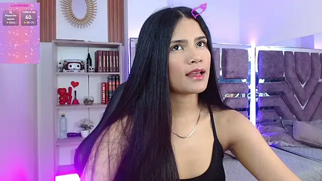 Violet Collins1 online show from February 2026 11:42:02 AM