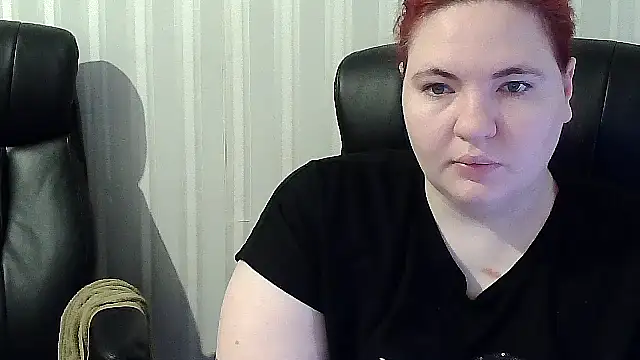 Snapshot of OskaAh chatting on January 2026 03:06:01 PM OskaAh online show from January 2026 03:06:01 PM