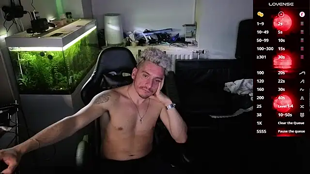 Rayzel White online show from February 2026 10:50:01 PM