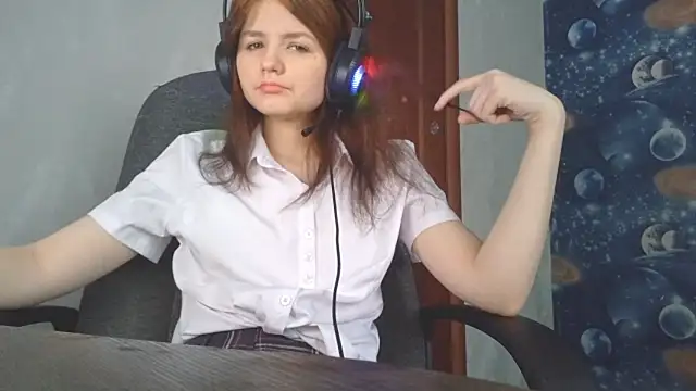 Snapshot of GameToiler chatting on January 2026 08:19:02 AM GameToiler online show from January 2026 08:19:02 AM