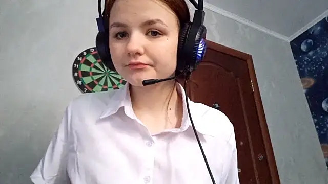 Snapshot of GameToiler chatting on January 2026 06:29:02 AM GameToiler online show from January 2026 06:29:02 AM