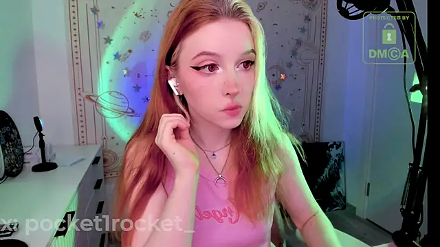 Snapshot of _PocketRocket_ chatting on May 2026 12:38:01 AM PocketRocket online show from May 2026 12:38:01 AM