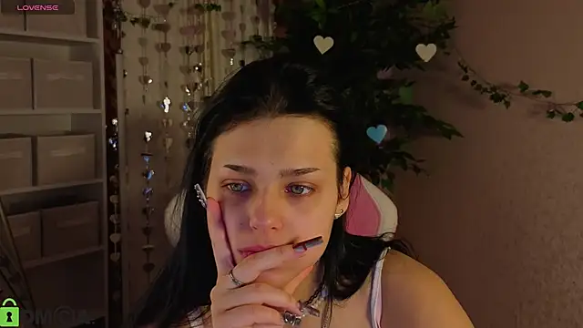 Leslie Wholsh online show from February 2026 01:07:02 AM