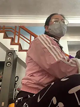 emgaisayhi online show from March 2026 01:45:02 AM