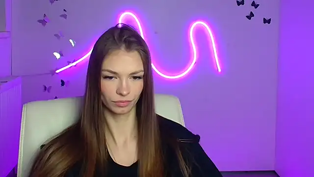 Lina Loveuu online show from February 2026 12:26:01 PM