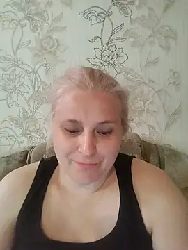 NyushaLollipop online show from June 2026 05:28:01 PM