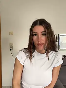 Snapshot of NovaLushhh chatting on February 2026 02:45:01 PM NovaLushhh online show from February 2026 02:45:01 PM